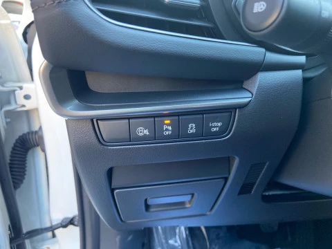 Mazda3 2.5L E-SKY G MHEV 103kW Prime-line