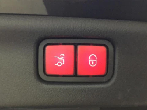 Mercedes-Benz Clase C 300 e Berlina