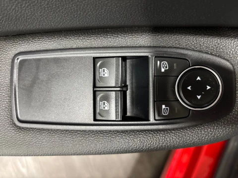 Renault Clio Equilibre TCe 67 kW (91CV)