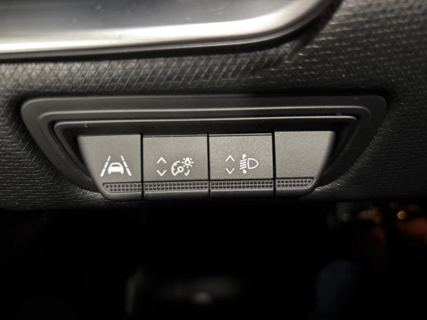 Renault Clio Equilibre TCe 67 kW (91CV)