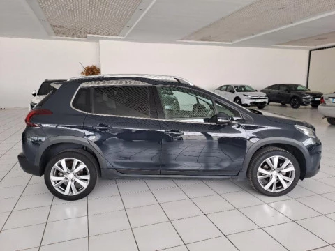 Peugeot 2008 1.2 PURETECH 81KW ALLURE AUTO 5P