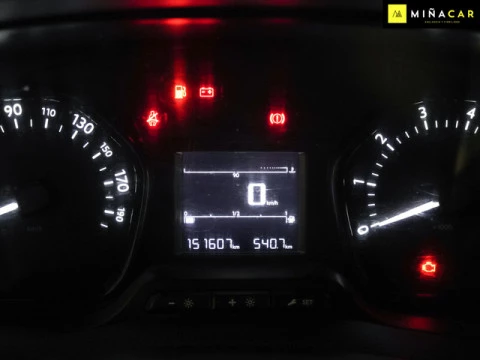 Citroën Jumpy Combi BlueHDi 95 Talla M Confort 70 kW (95 CV)