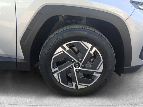 Hyundai Tucson 1.6T HEV Klass AT 158 kW (215 CV)