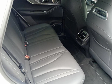 EBRO S700 1.6 TGDI Luxury 7 DCT