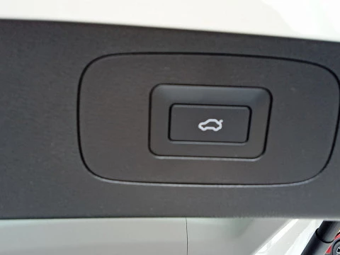 EBRO S700 1.6 TGDI Luxury 7 DCT