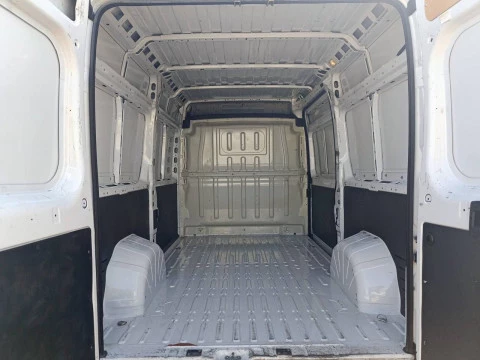 Citroën Jumper BlueHDi 88KW (120CV) Furgón 33L2H2