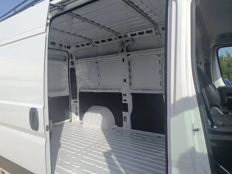 Citroën Jumper BlueHDi 88KW (120CV) Furgón 33L2H2