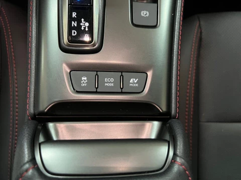 Lexus LBX 1.5 136cv HEV Emotion+