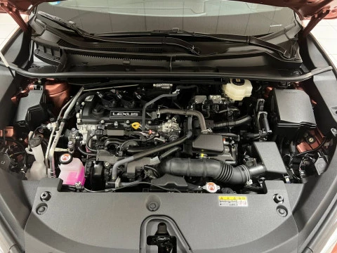 Lexus LBX 1.5 136cv HEV Emotion+