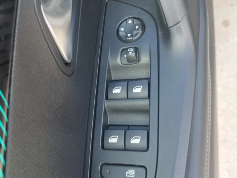 Peugeot 2008 Allure Puretech 100 S&S 6 Vel. MAN