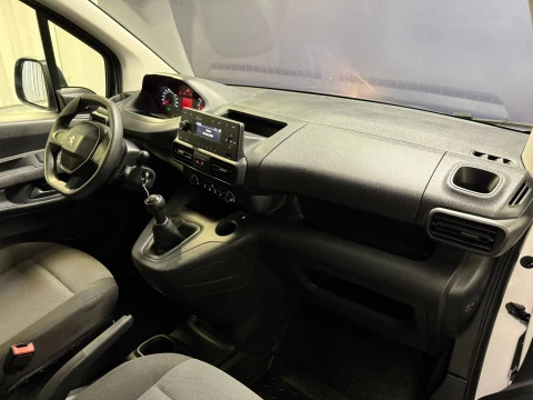 Peugeot Partner Pro Standard 600kg BlueHDi 73kW