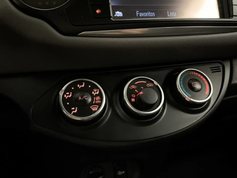 Toyota Yaris 1.3 Active MultiDrive 73 kW (99 CV)