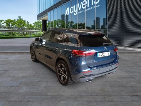 Mercedes-Benz GLA GLA 200 D