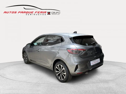 Renault Clio Techno TCe 90 (67kw)