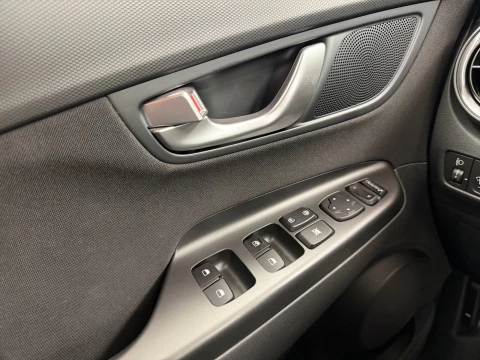 Hyundai Kona 1.0 TGDI 48V Tecno 4X2