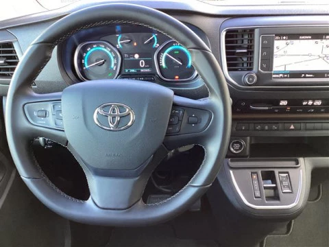 Toyota Proace Family Electric L1 Advanced Batería 75Kwh