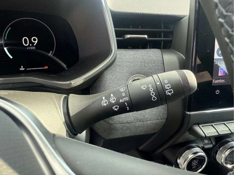 Renault Clio  E-TECH Full Hybrid Techno 105kW