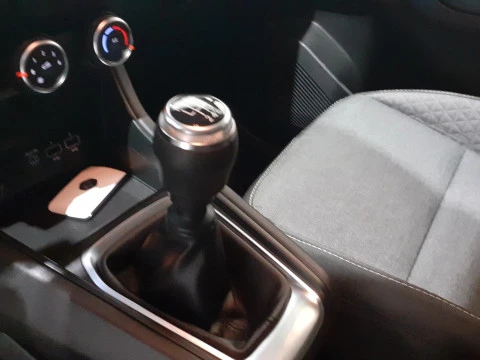 Renault Captur   TCe Intens 67kW