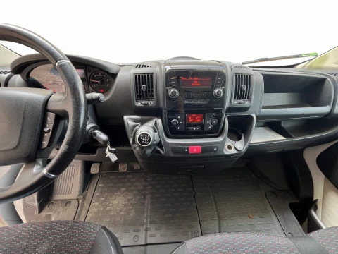 Citroën Jumper BlueHDi 96KW (130CV) Furgón 35L2H2