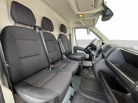 Citroën Jumper BlueHDi 96KW (130CV) Furgón 35L2H2