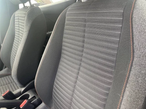 Peugeot 2008 Style Puretech 74kW (100CV)