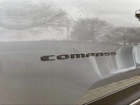 Jeep Compass Full Electric Jeep Compass BEV Altitude