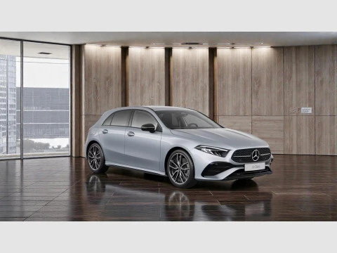 Mercedes-Benz Clase A A 250 e con tecnologia hibrida EQ