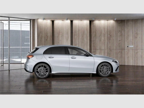 Mercedes-Benz Clase A A 250 e con tecnologia hibrida EQ