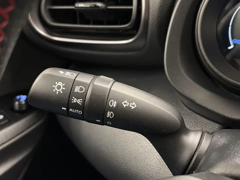 Toyota Yaris 1.5 120H GR-Sport 85 kW (116 CV)