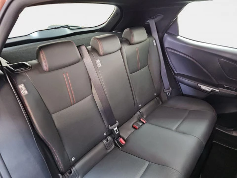 Lexus LBX 1.5 136cv HEV Elegant+ Black