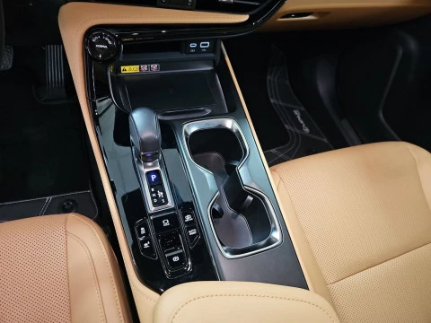 Lexus NX 450h+ Premium+ 4WD