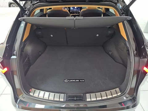 Lexus NX 450h+ Premium+ 4WD