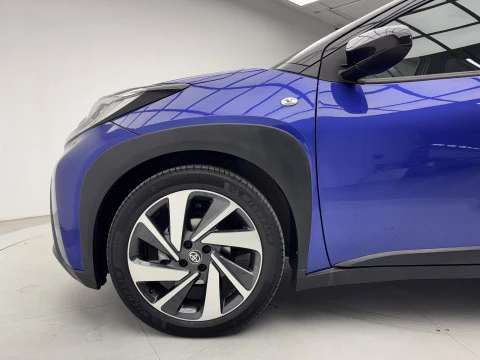 Toyota Aygo X Cross 1.0 VVT-I 72CV Chic