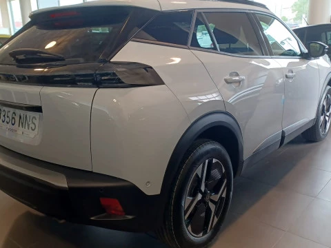 Peugeot 2008 Allure Turbo 100 S&S 6 Vel MAN