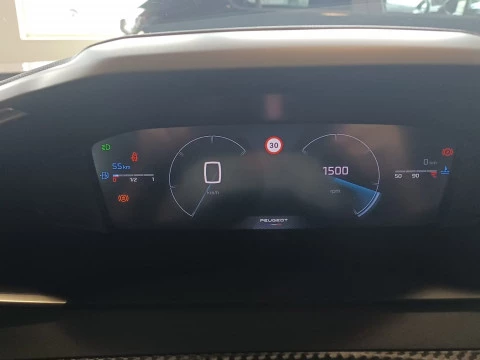 Peugeot 2008 Allure Turbo 100 S&S 6 Vel MAN