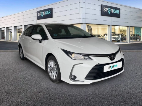 Toyota Corolla 1.6 VVT-i Sol