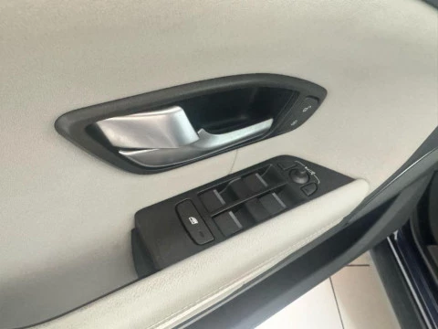 Land Rover Range Rover Evoque 2.0L ED4 110KW 2WD SE DYNAMIC 3P