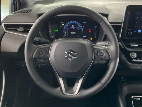 Suzuki Swace 1.8 GLE Hybrid