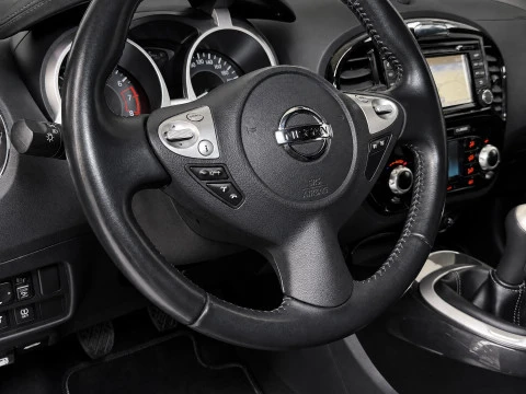 Nissan Juke G E6D-Temp 83kW(112CV) 5M/T BOSE PE BLA.