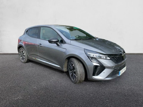 Renault Clio Techno E-Tech full hybrid 145 (103kw)