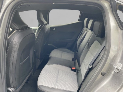 Renault Clio Techno E-Tech full hybrid 145 (103kw)