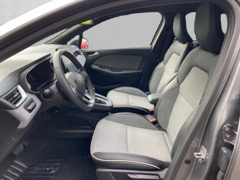 Renault Clio Techno E-Tech full hybrid 145 (103kw)