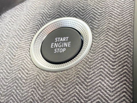 Renault Clio Techno E-Tech full hybrid 145 (103kw)