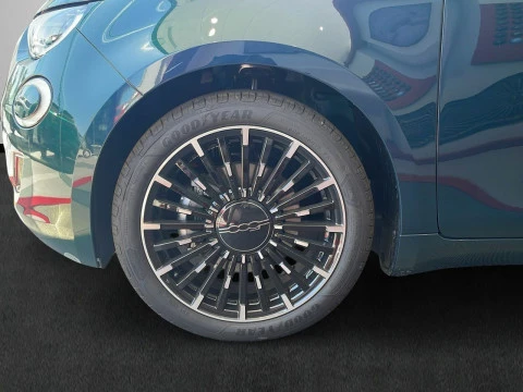 Fiat 500 laPrima Hb 320km 87kW (118cv)