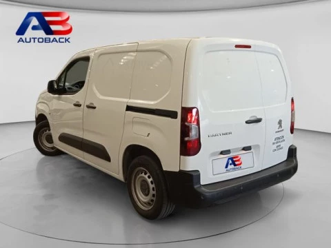 Peugeot Partner Premium Standard 600kg BlueHDi 73kW 4 Puertas