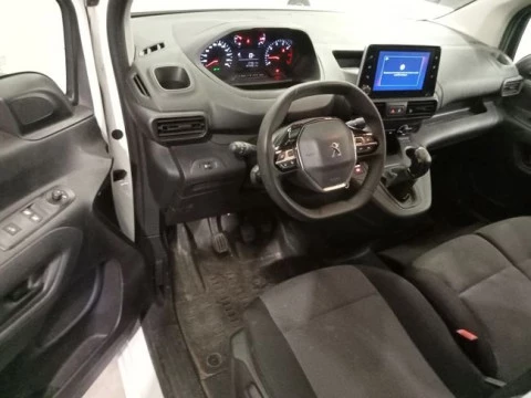 Peugeot Partner Premium Standard 600kg BlueHDi 73kW 4 Puertas