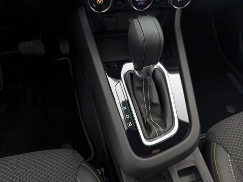 Renault Arkana NUEVO ARKANA TECHNO E-TECH FULL HYBRID 105 KW (145