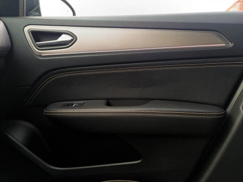 Renault Arkana NUEVO ARKANA TECHNO E-TECH FULL HYBRID 105 KW (145