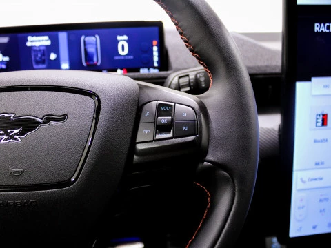 Ford Mustang Mach-E AWD 258kW Batería 98.8Kwh