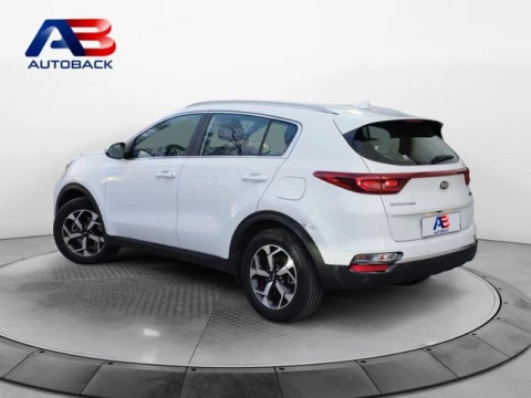 Kia Sportage 1.6 MHEV Business DCT 100kW (136CV) 4X2